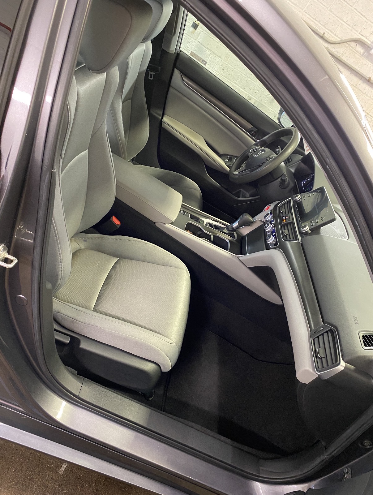 Spotless Honda Civic interior detailed by Pisco Mobile